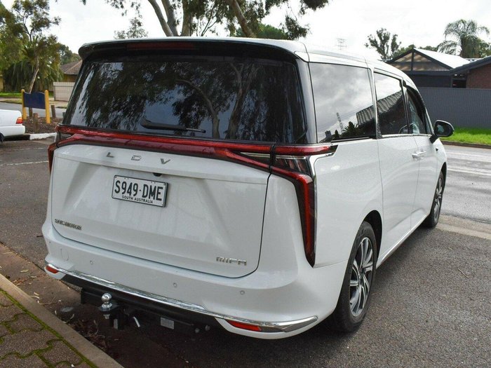 2023 LDV MIFA Executive