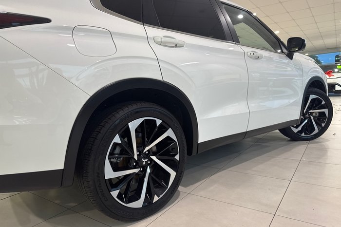 2023 Mitsubishi Outlander Aspire
