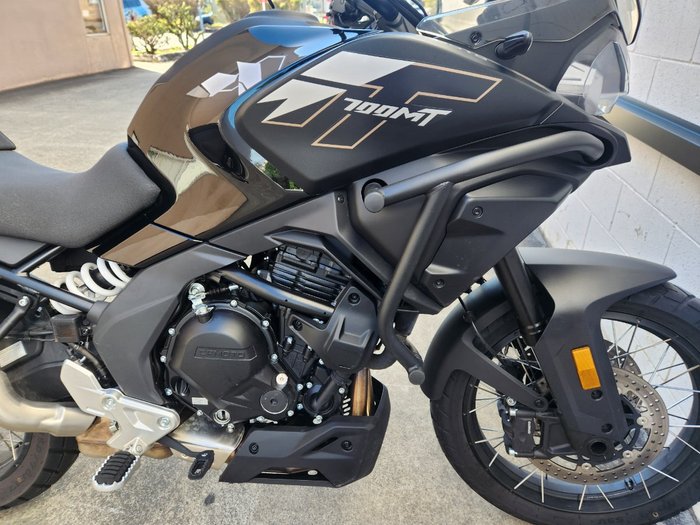 2025 CFMOTO MT NEBULA BLACK