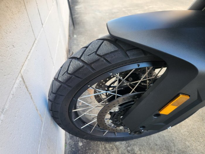 2025 CFMOTO MT NEBULA BLACK