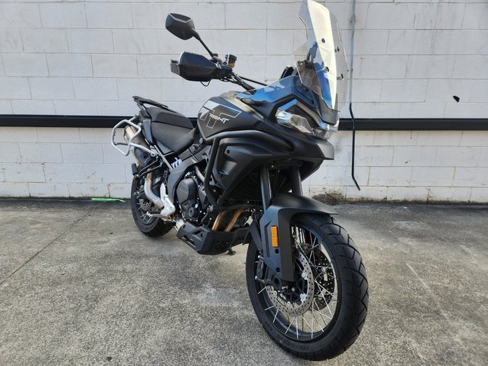 2025 CFMOTO MT NEBULA BLACK