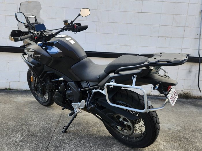 2025 CFMOTO MT NEBULA BLACK