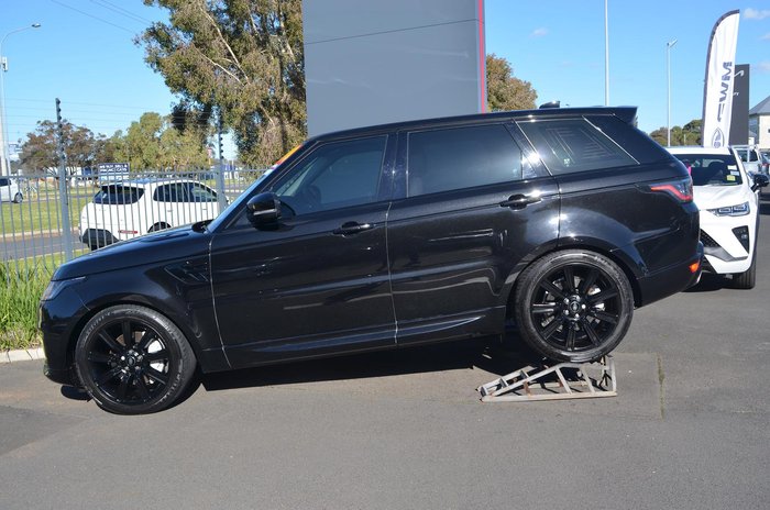 2021 Land Rover Range Rover Sport D300 SE