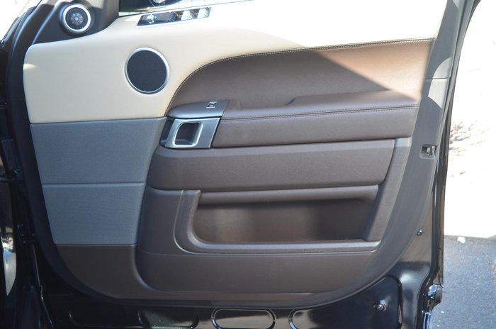 2021 Land Rover Range Rover Sport D300 SE