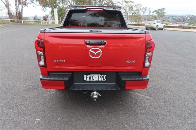 2025 MAZDA BT-50 SP