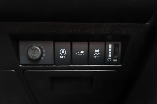 2025 MAZDA BT-50 SP