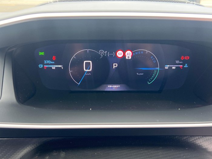 2025 Peugeot 2008 GT Hybrid