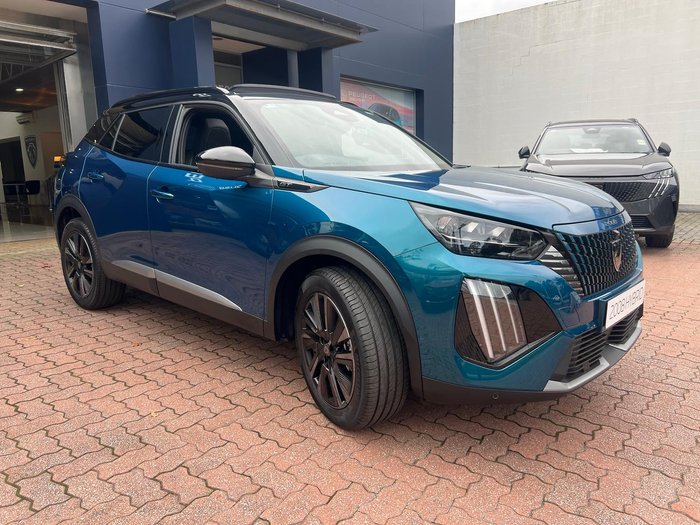 2025 Peugeot 2008 GT Hybrid