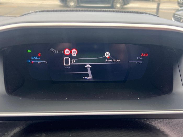 2025 Peugeot 2008 GT Hybrid