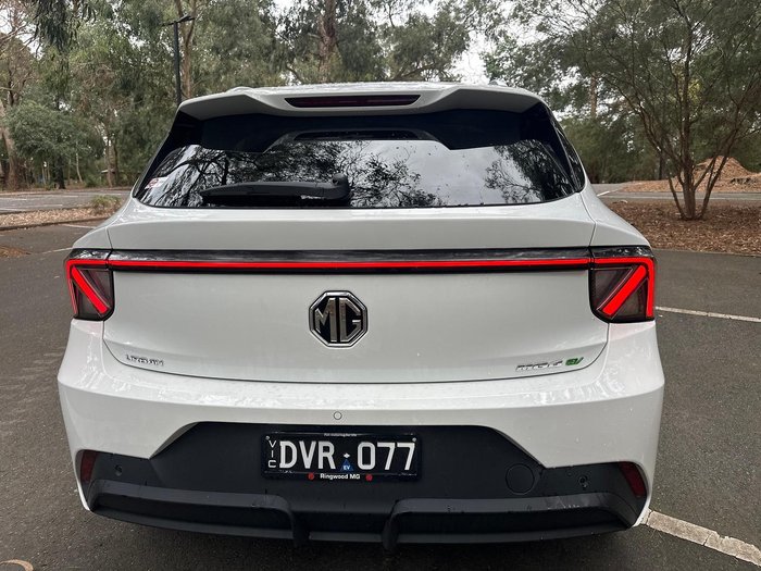 2026 MG MG4 EV Urban Essence 43 AH4E MY26 York White