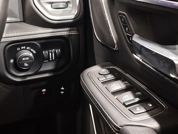 2024 RAM 1500 Laramie Sport RamBox