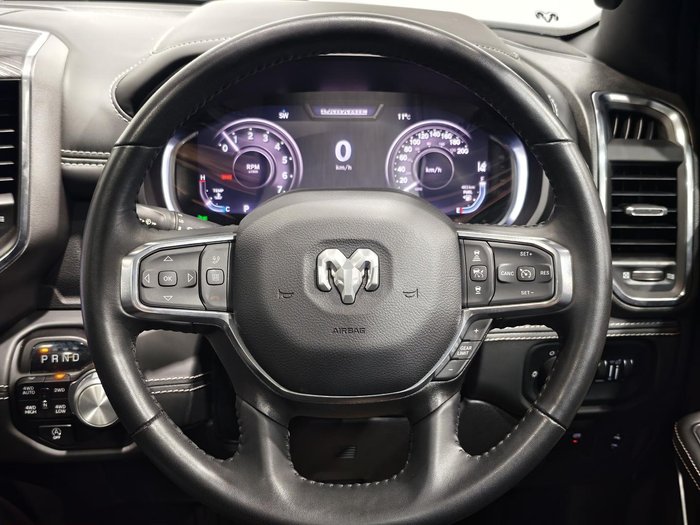 2024 RAM 1500 Laramie Sport RamBox