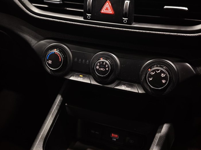 2022 Kia Cerato S