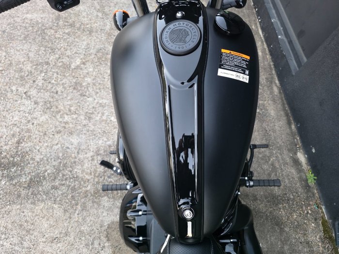 2026 Indian CHIEF DARK HORSE BLACK