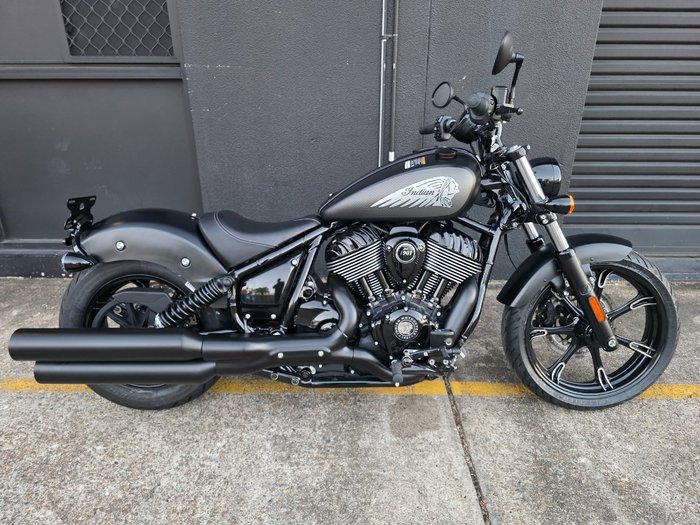 2026 Indian CHIEF DARK HORSE BLACK