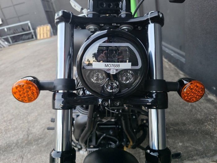 2026 Indian CHIEF DARK HORSE BLACK