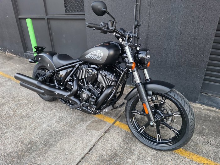 2026 Indian CHIEF DARK HORSE BLACK