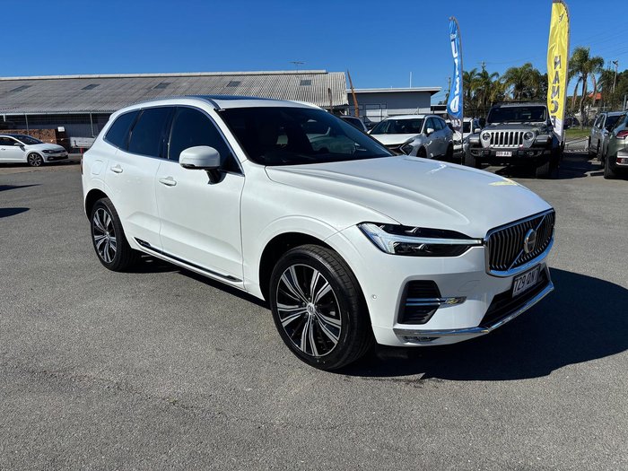 2022 Volvo XC60 B5 Inscription