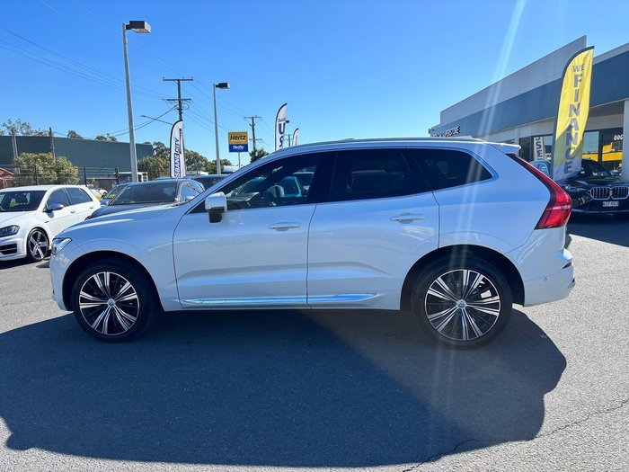 2022 Volvo XC60 B5 Inscription