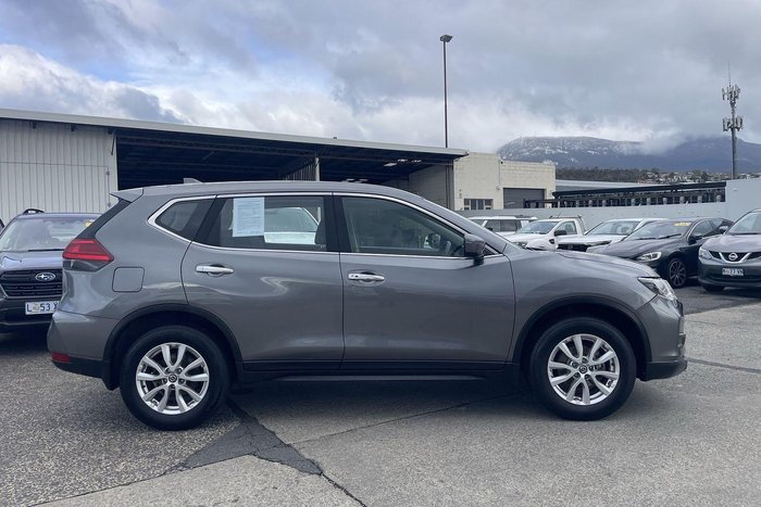 2018 Nissan X-TRAIL ST
