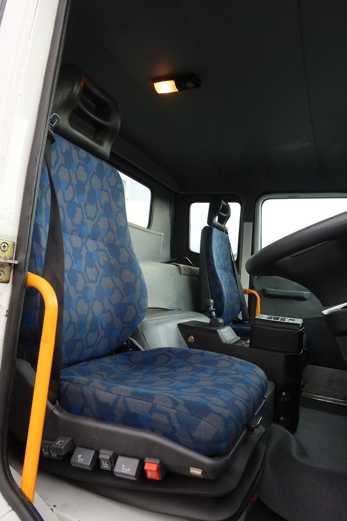 2017 Iveco Acco F2350G 280