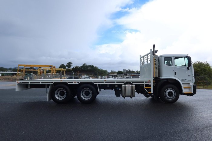 2017 Iveco Acco F2350G 280