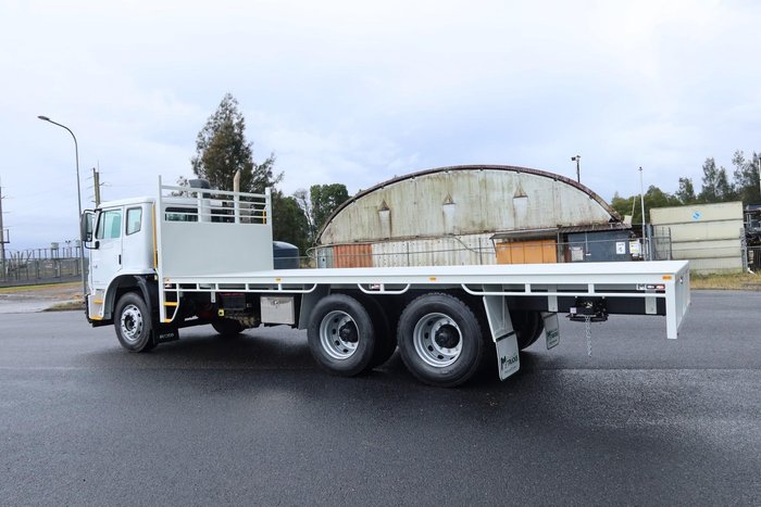 2017 Iveco Acco F2350G 280