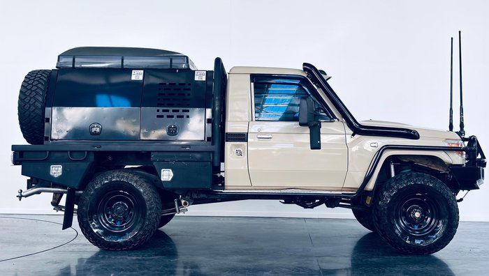 2011 Toyota Landcruiser Workmate