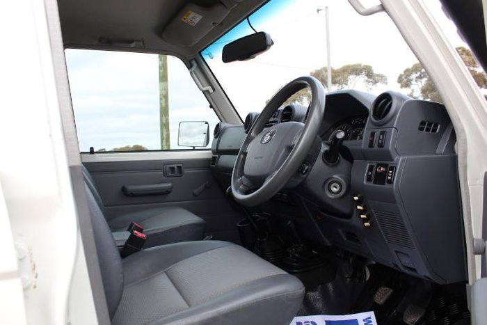 2019 Toyota Landcruiser Workmate