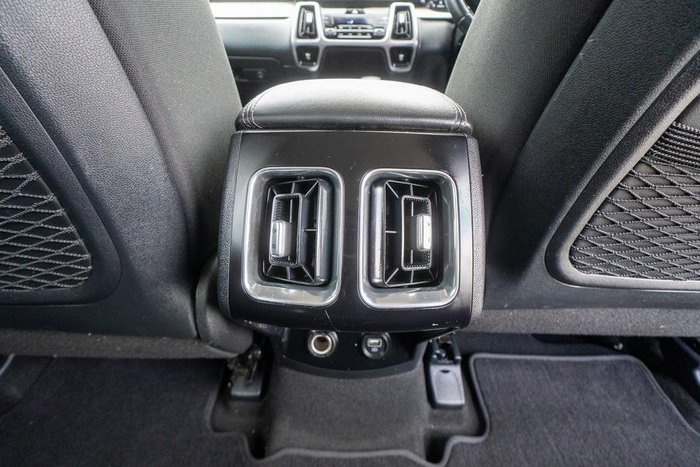 2022 Kia Sorento Sport