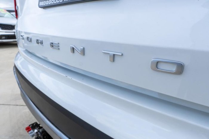 2022 Kia Sorento Sport