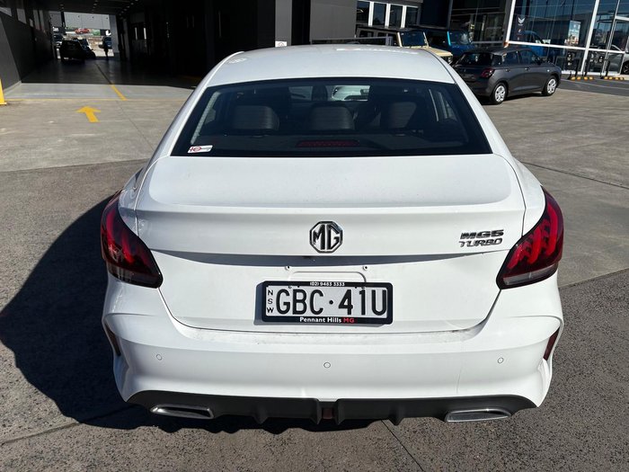2025 MG MG5 Essence MY25