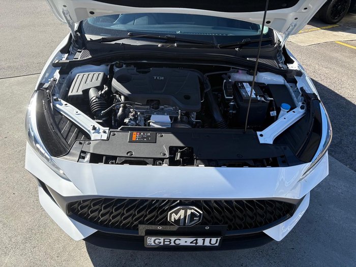 2025 MG MG5 Essence