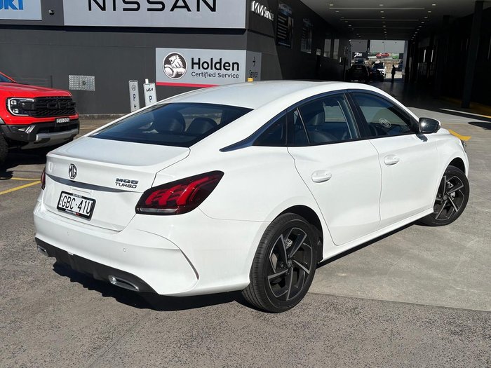 2025 MG MG5 Essence MY25