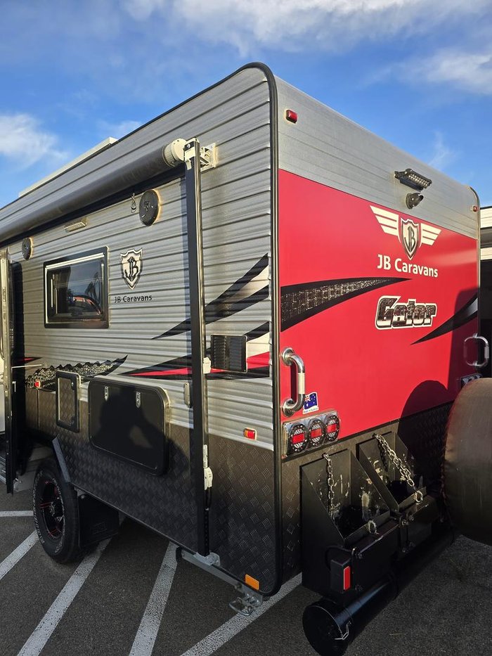 2017 JB Caravans 17'10 Gator