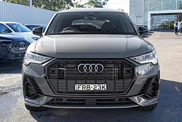 2025 Audi Q3 40 TFSI S line