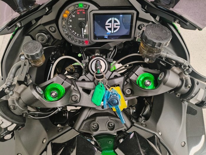 2018 Kawasaki H2 SX SE Green