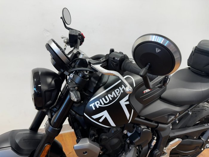 2022 Triumph TRIDENT 660 Black