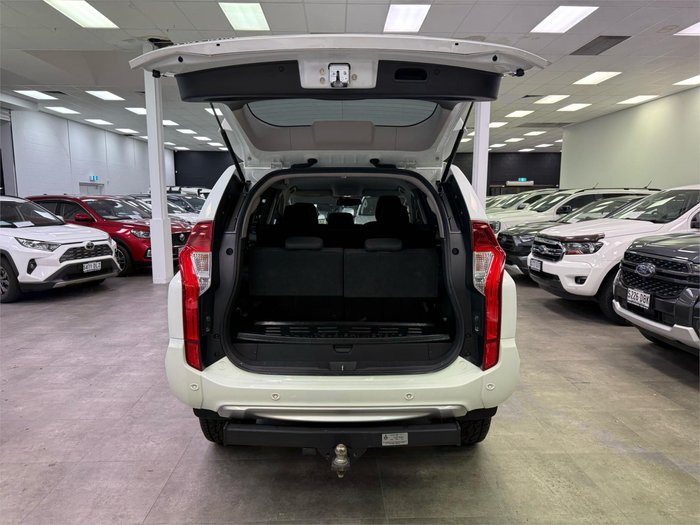 2018 Mitsubishi Pajero Sport GLS