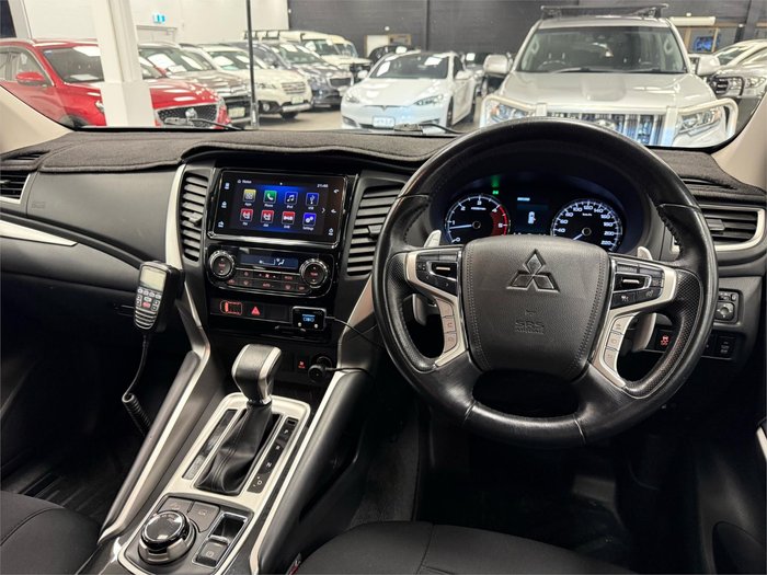 2018 Mitsubishi Pajero Sport GLS