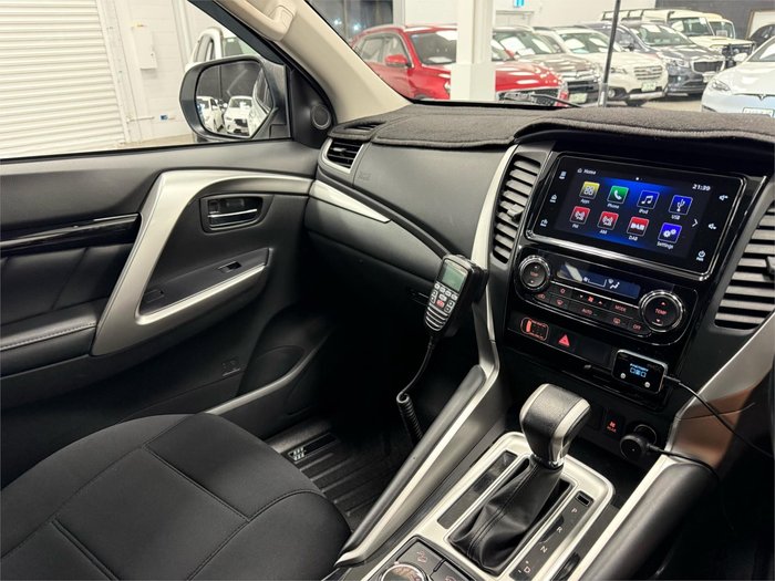 2018 Mitsubishi Pajero Sport GLS