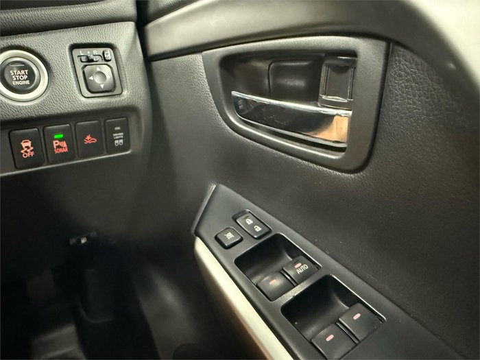 2018 Mitsubishi Pajero Sport GLS