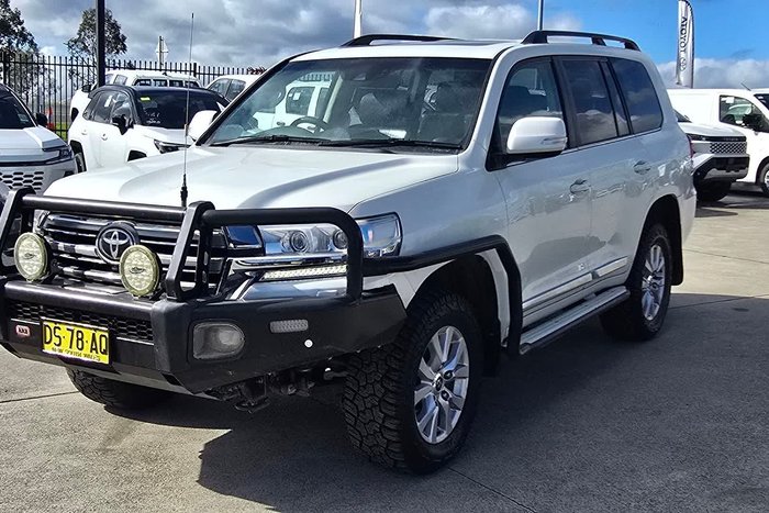 2016 Toyota Landcruiser VX