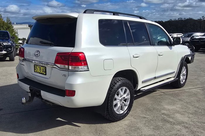 2016 Toyota Landcruiser VX