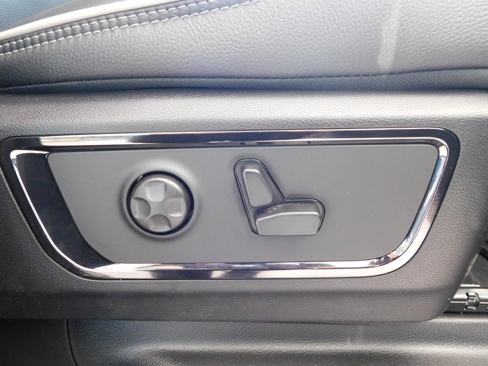 2025 RAM 1500 Limited Hurricane HO RamBox