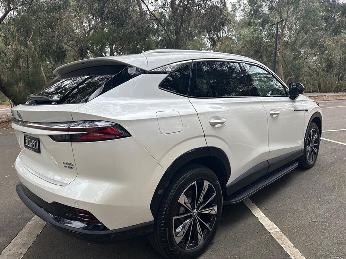 2025 MG HS Super Hybrid Essence AS33P MY25 Pearl White