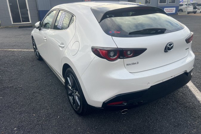 2024 MAZDA MAZDA3 G20 EVOLVE