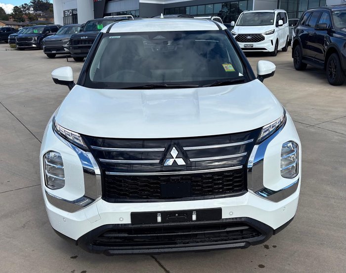2026 Mitsubishi Outlander