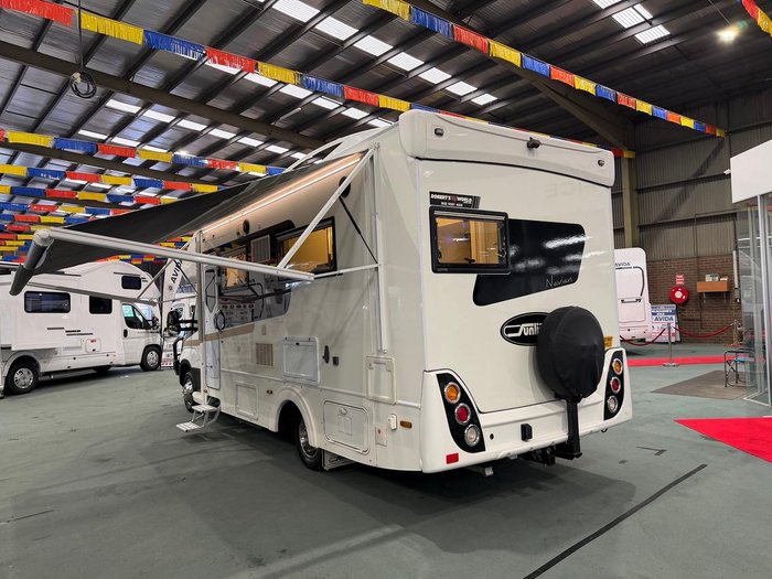 2017 Sunliner Navian