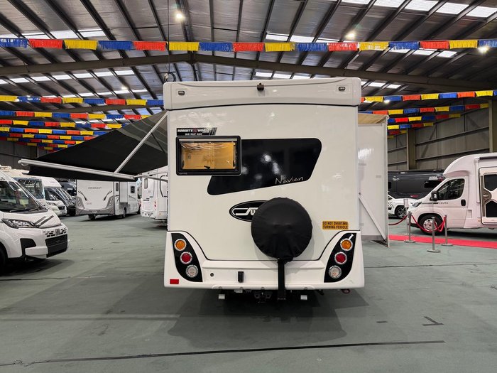 2017 Sunliner Navian